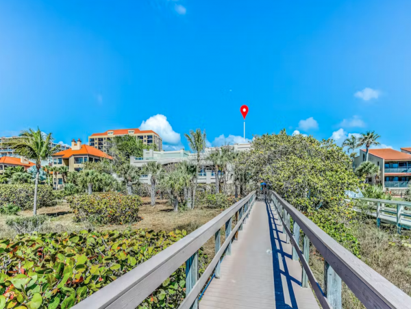 Marco Island Vacation Rental Beachfront Sleeps 6 Guests